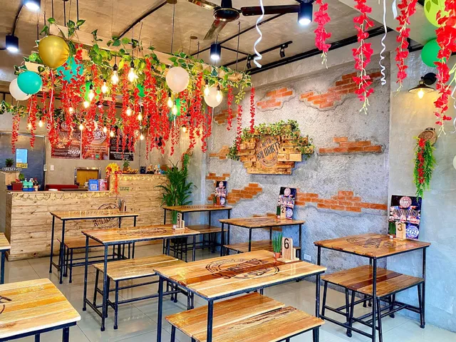 Kuta Balwarte Carmona