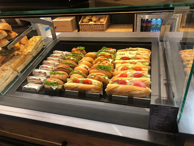 Vielhaber's Brot-Café am Lidl