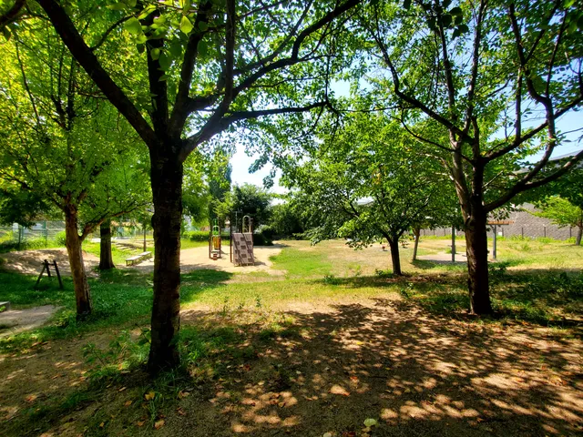 Kagurazaki Park
