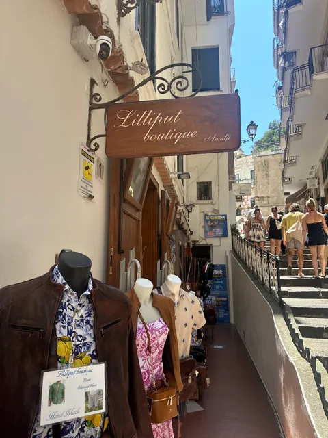 Boutique Lilliput Di Camera Rita