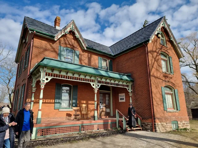 Bronte Creek Provincial Park - Spruce Lane Farm