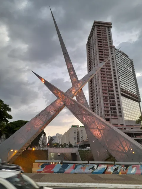 Monumento dos Três Marcos