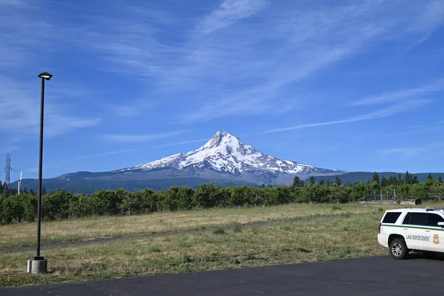 Hood River Ranger Station
