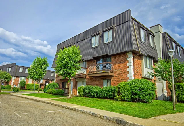 Rachel Gardens Apartments