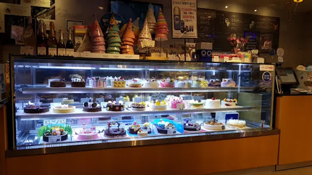 Paris Baguette Daegu cheongaram Branch