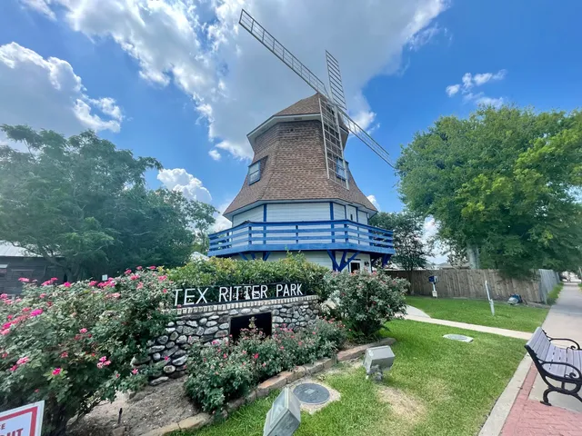 Dutch Windmill Museum