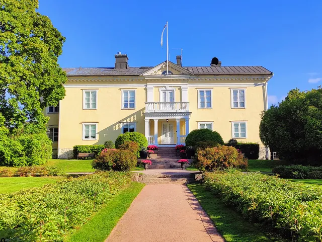 Herttoniemi Manor Museum