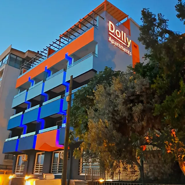 Dolly Apartments