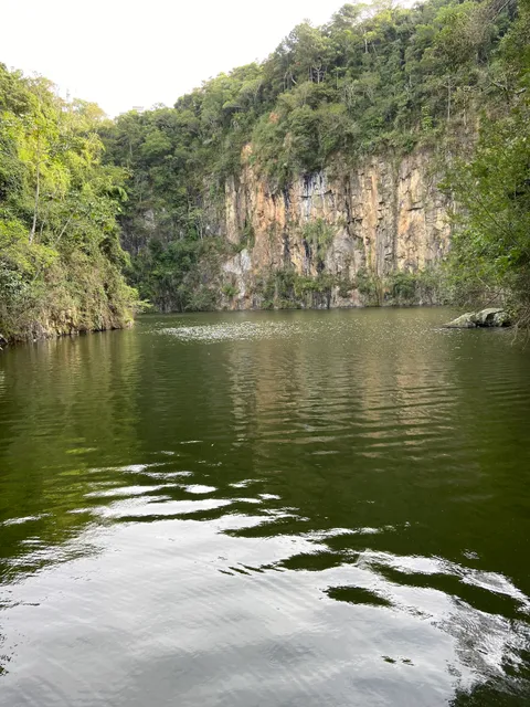 Lago dos Esquecidos (pedreira abandonada)
