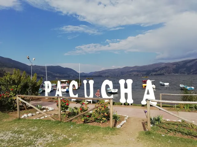 Laguna de Pacucha