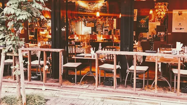 SOMETHING サムシング 浦和本店