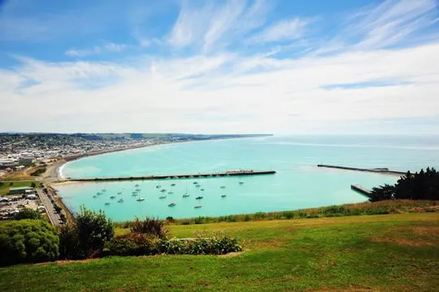 Oamaru Lookout Point