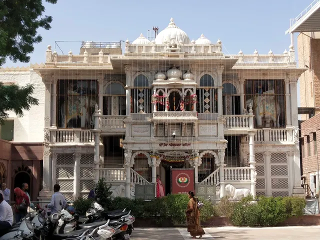 Bheru Bagh Parshvnath Jain Shvetamber Teerth