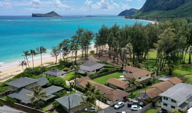 Waimanalo Beach Cottages