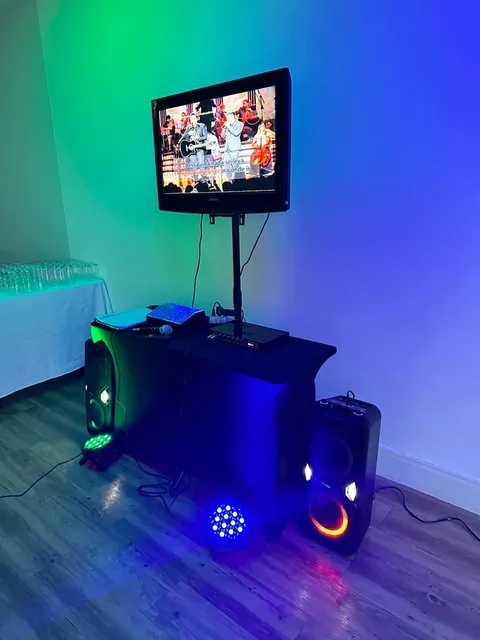 STYLE ENTRETENIMENTO LIMITADA - Locação de Karaokê, Videokê Profissional