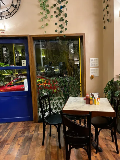 VEEDA THE VEGETARIAN LIFE