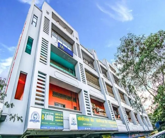 HOTEL SEVEN HILLS INN