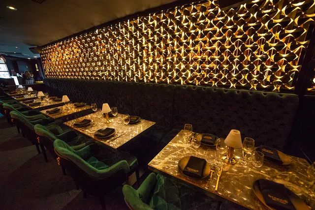 Coco Grill & Lounge