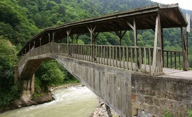 Hapsiyaş Bridge