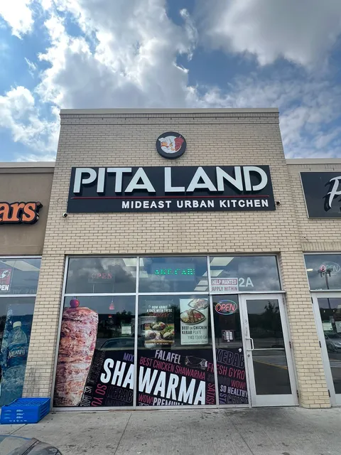Pita Land Shawarma - Maple