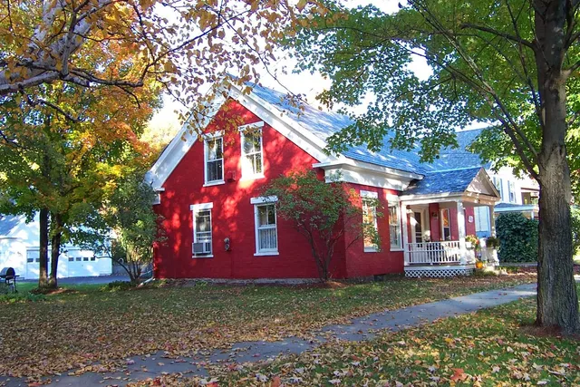 Sampler House Bed & Breakfast