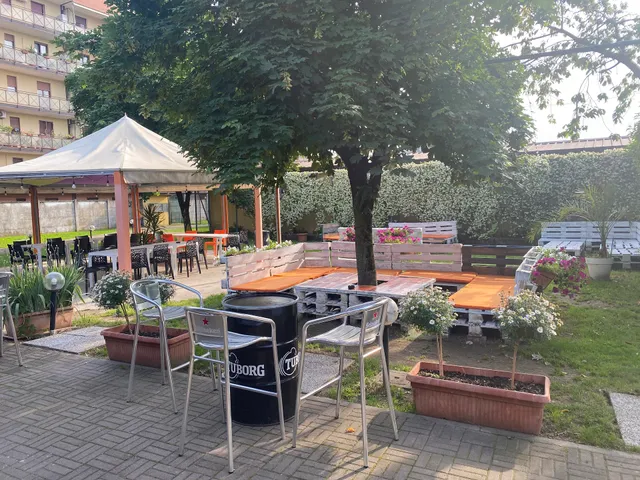 Poolaster Pub-Osteria