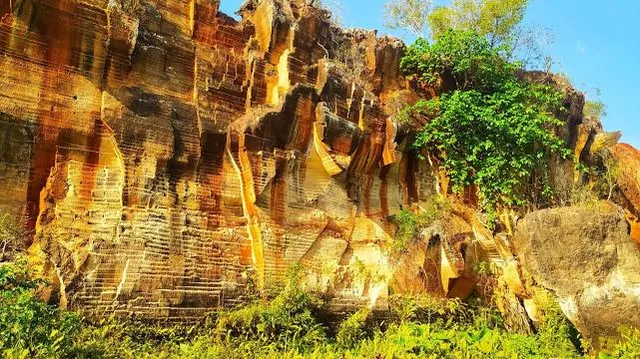 Bukit Kapur Arosbaya