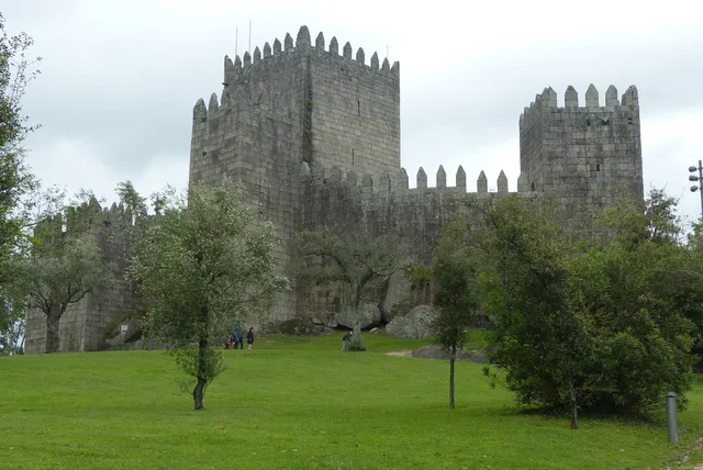 Parque do Castelo e Paço dos Duques de Bragança