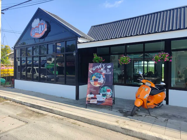 ครัวคุณเเม่ _ดอนหวาย 𝐑𝐞𝐬𝐭𝐚𝐮𝐫𝐚𝐧𝐭&𝐂𝐨𝐟𝐟𝐞𝐞 𝐁𝐚𝐫