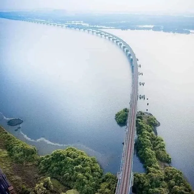 Vembanad Rail Bridge