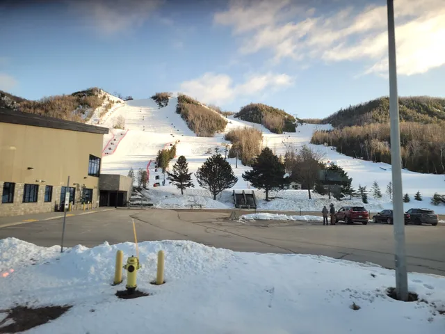 The Georgian Peaks Club