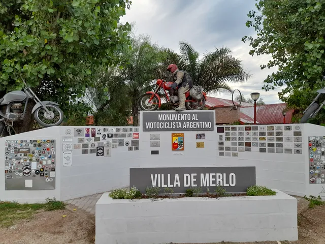 Monumento al motociclista