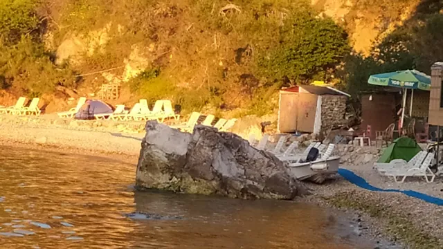 Burgazada Düşler Sahili, Beach and Camping Site
