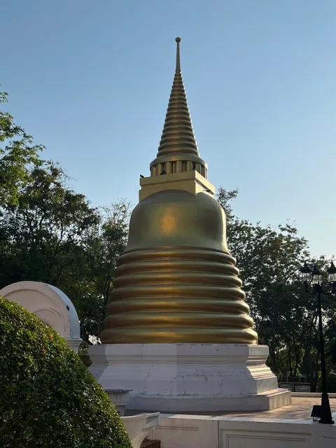 Wat Khao Phra Phutthabat Bang Sai