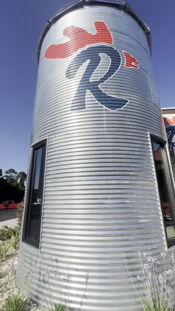 Southern Roost Blackshear