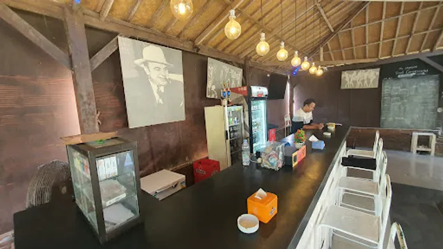 Al Capone Billiards, Shisha and Cigars lounge, with live music. Karaoke bar