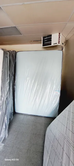 Momo Discount Furniture