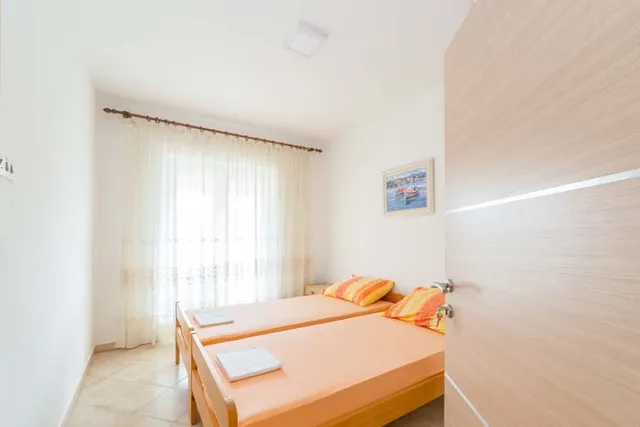 Apartmani Lučić Privlaka