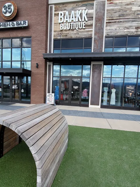BAAK Boutique