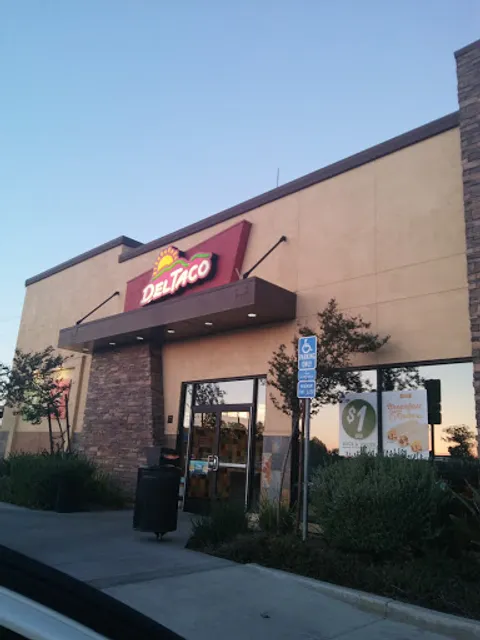 Del Taco