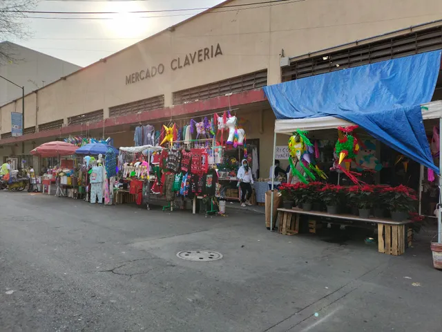 Mercado Clavería