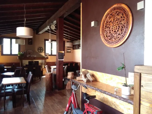 911 Café Beer & Food