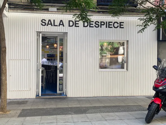 SALA DE DESPIECE 1
