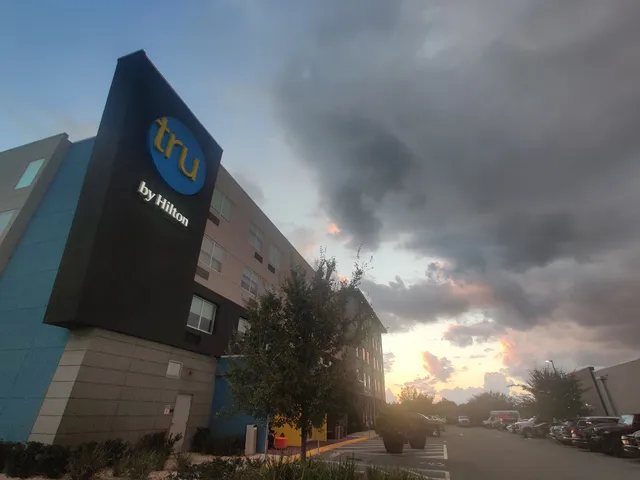 Tru By Hilton Jacksonville St Johns Town Center