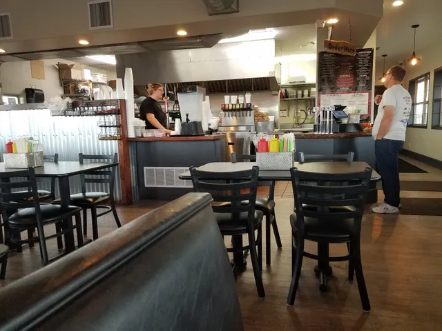 Bolt Burgers and Shakes