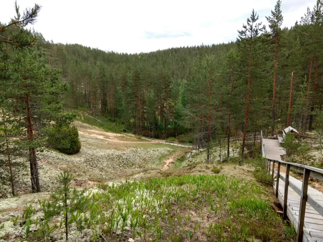 Syvyydenkaivo – the largest kettlehole in Finland