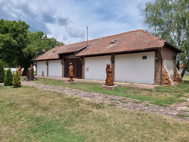 Rózsa Sándor Élményház