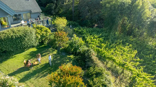 Halleck Vineyard Estate Winery & Wine Tasting Room