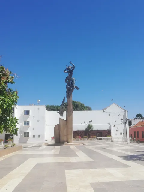 Tarima Francisco el Hombre