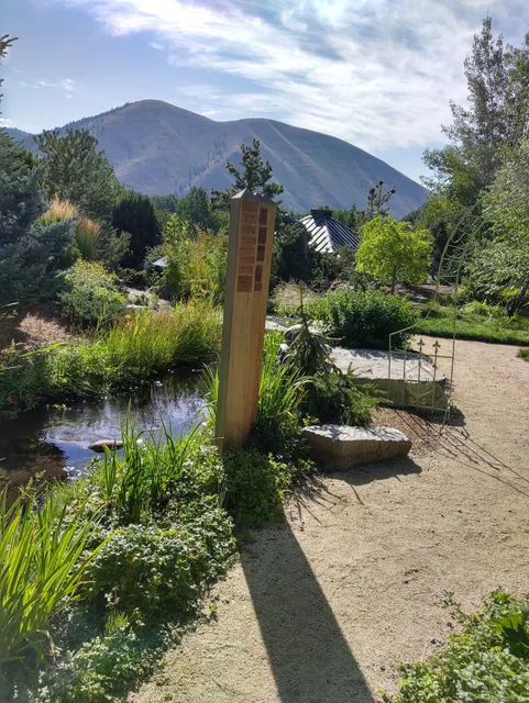 Sawtooth Botanical Garden